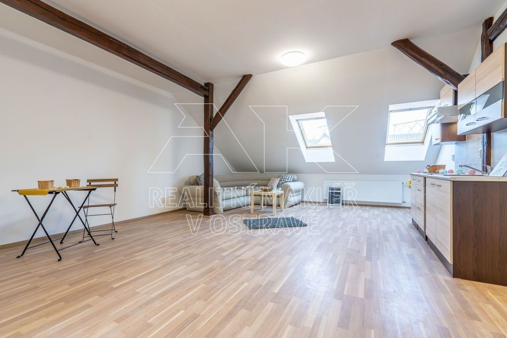 Pronájem byt 2+kk - Jílová, Ostrava, 54 m²