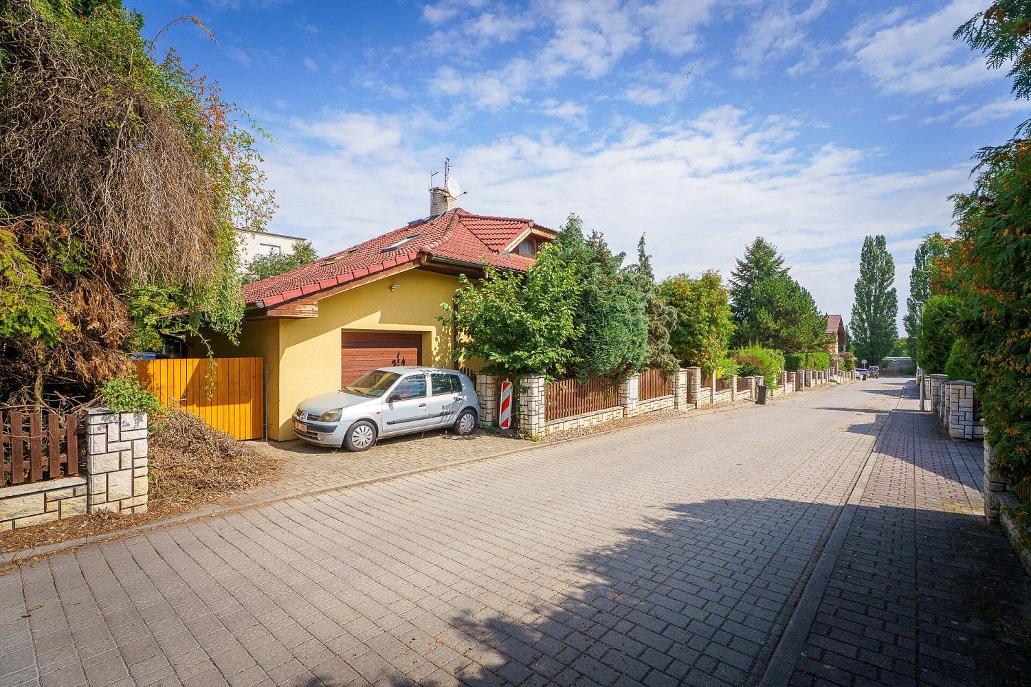 Rodinné domy, Horoměřice, okres Praha-západ, Středočeský kraj, 160 m² - 1