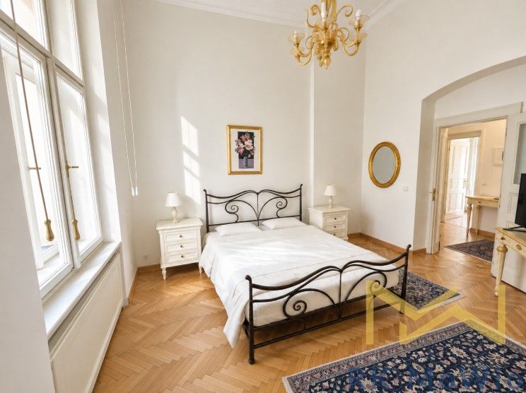 Byt 4+kk · 122 m² · Truhlářská, Praha - 3