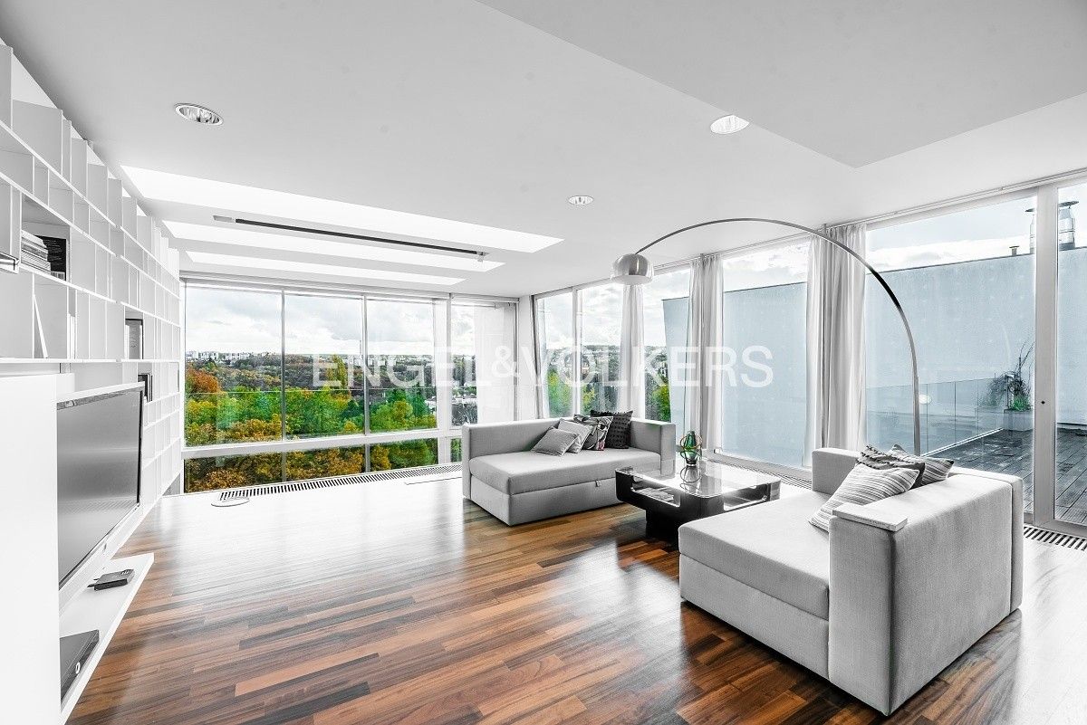 Byt 5+kk · 279 m² · Na Hřebenkách 815, Praha Smíchov - 3