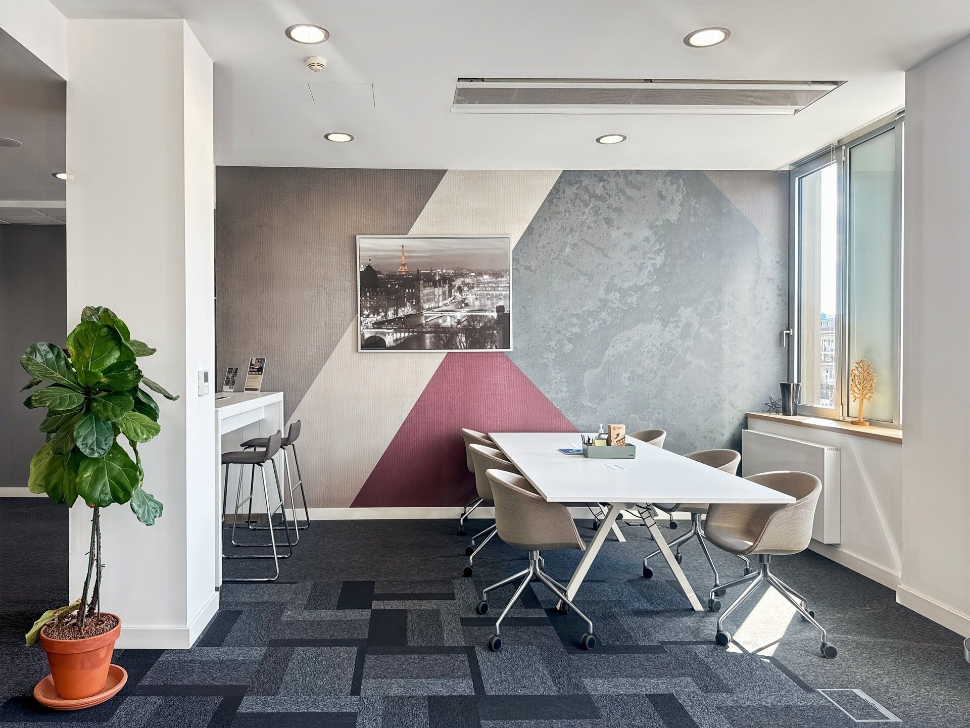 Kancelář · 25 m² · Rohanské nábřeží, Praha - 4