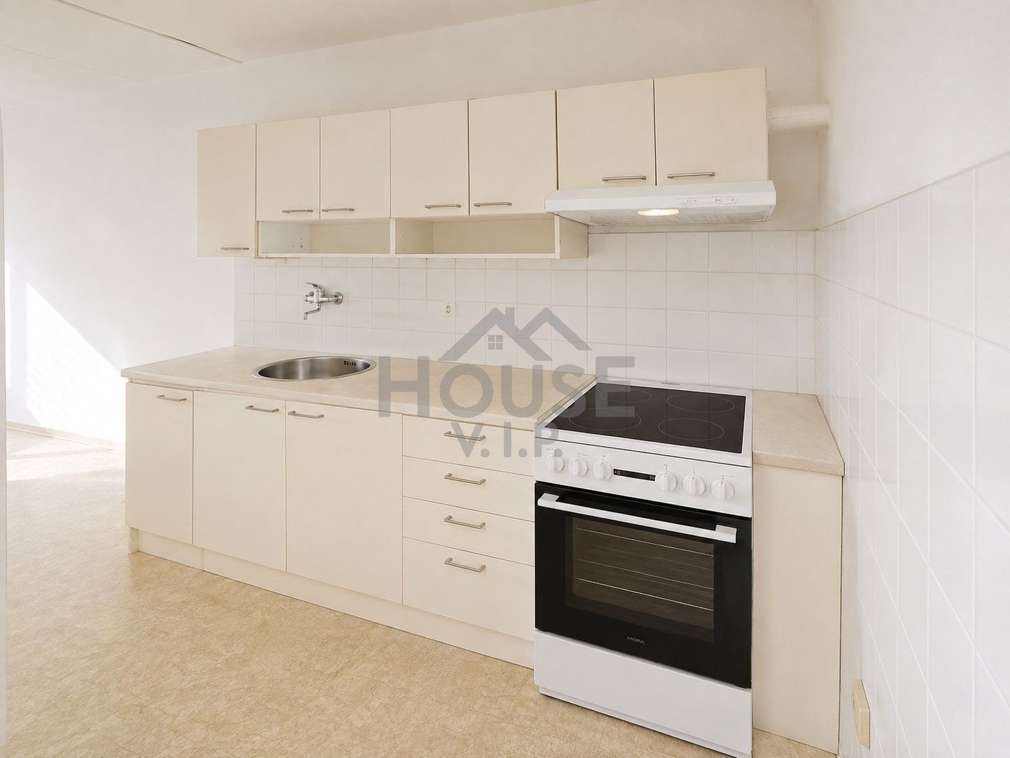 3+1, Janského, Praha, 81 m² - 2