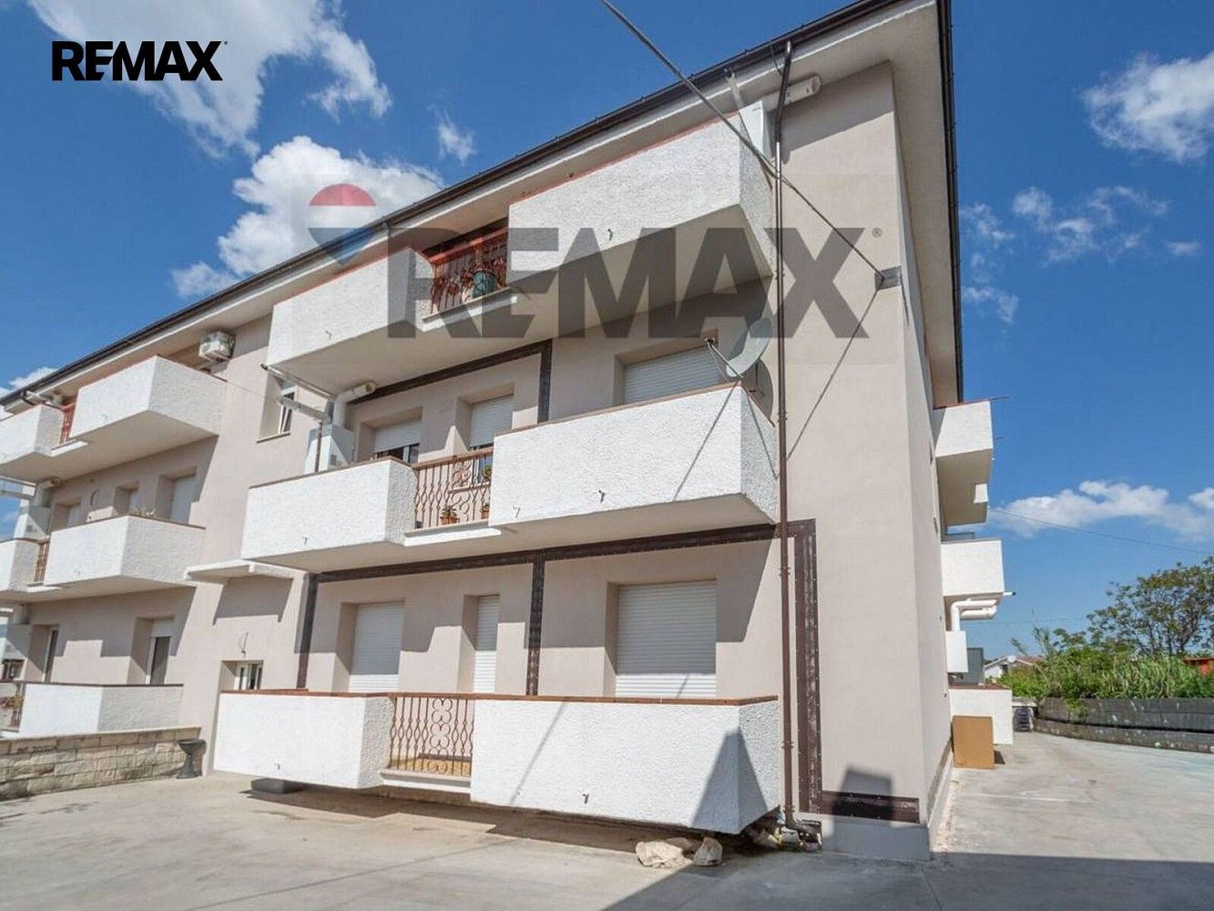 Byt 4+1 · 130 m² · Tollo, Itálie - 3