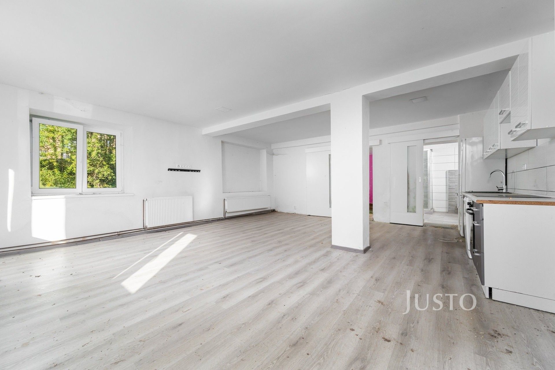 Lesy, Hamr na Jezeře Břevniště, 36 850 m² - 2