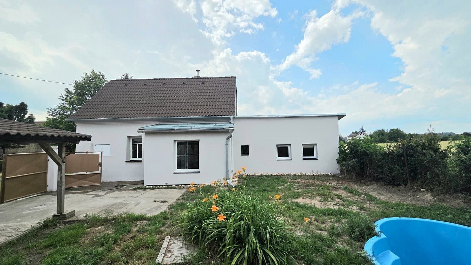 Rodinné domy, Staňkovice - Tvršice, okres Louny, 96 m² - 1