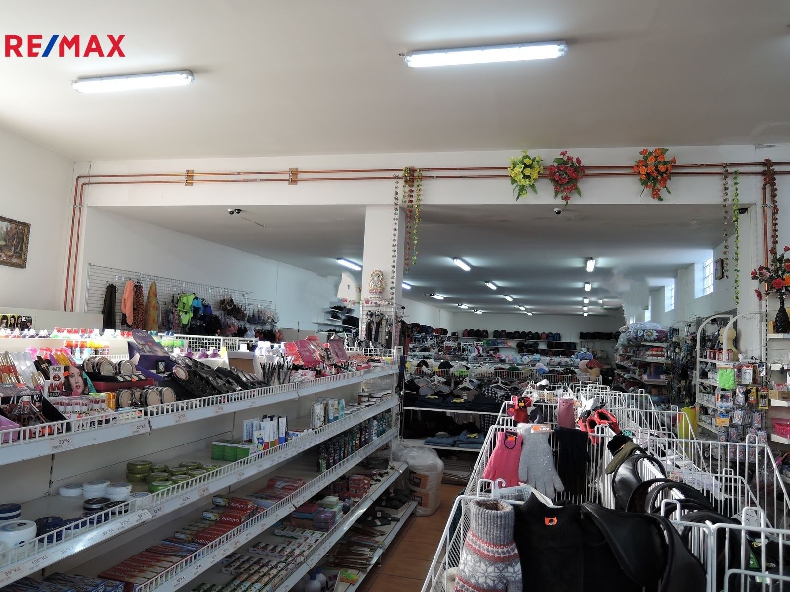 Pronájem obchodní prostory - Čsl. armády, Hostivice, 420 m²