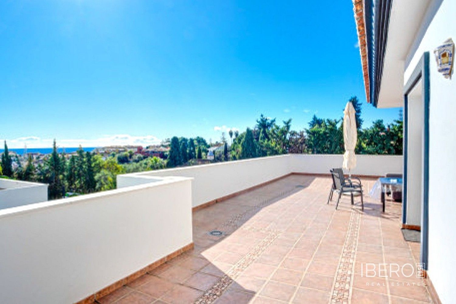 Rodinný dům · 430 m² · Marbella, ES - 3