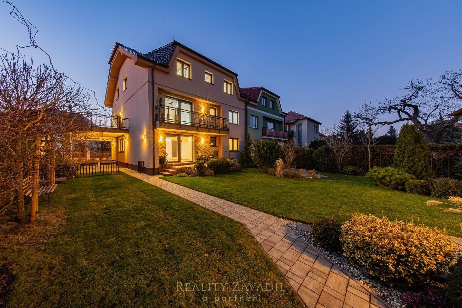 Prodej ubytovací zařízení - Při hranici, Praha, 314 m²