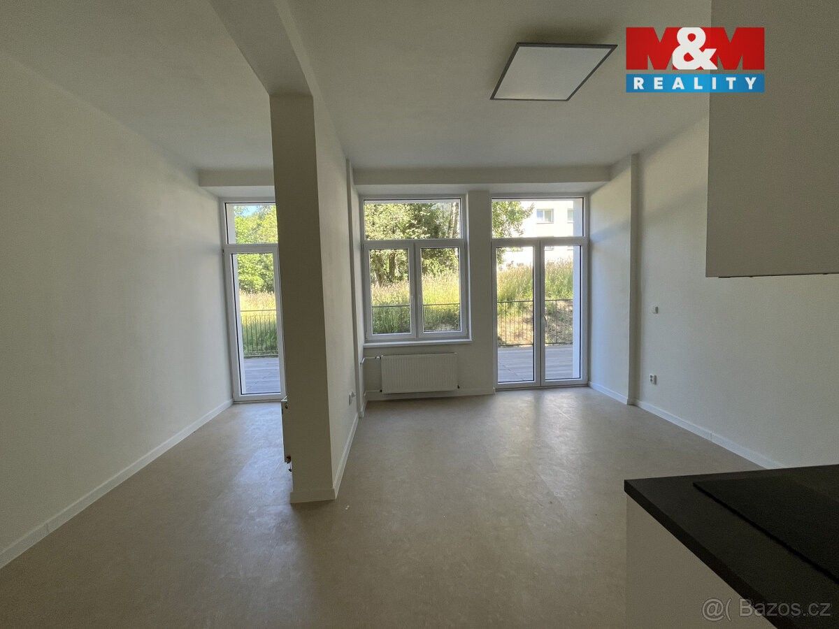 Pronájem byt - Kopřivnice, 742 21
