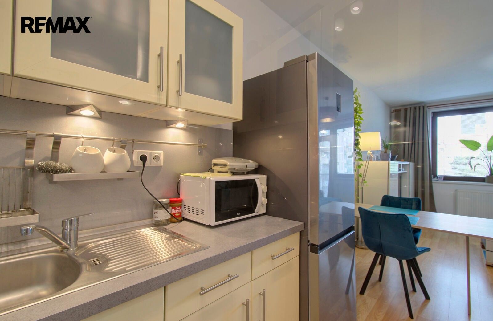 Prodej byt 2+kk - Osadní 869, Praha Holešovice, 54 m² - 5