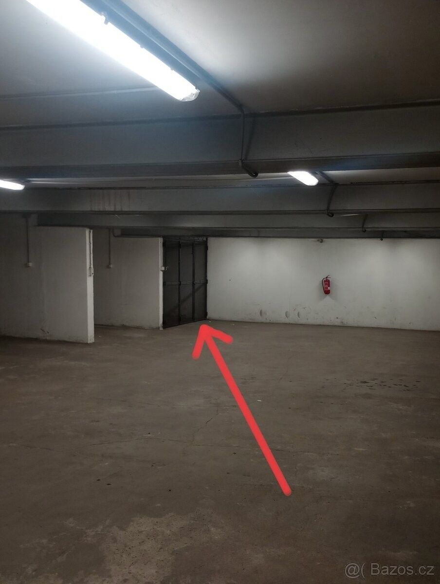 Pronájem garáž - Praha, 106 00