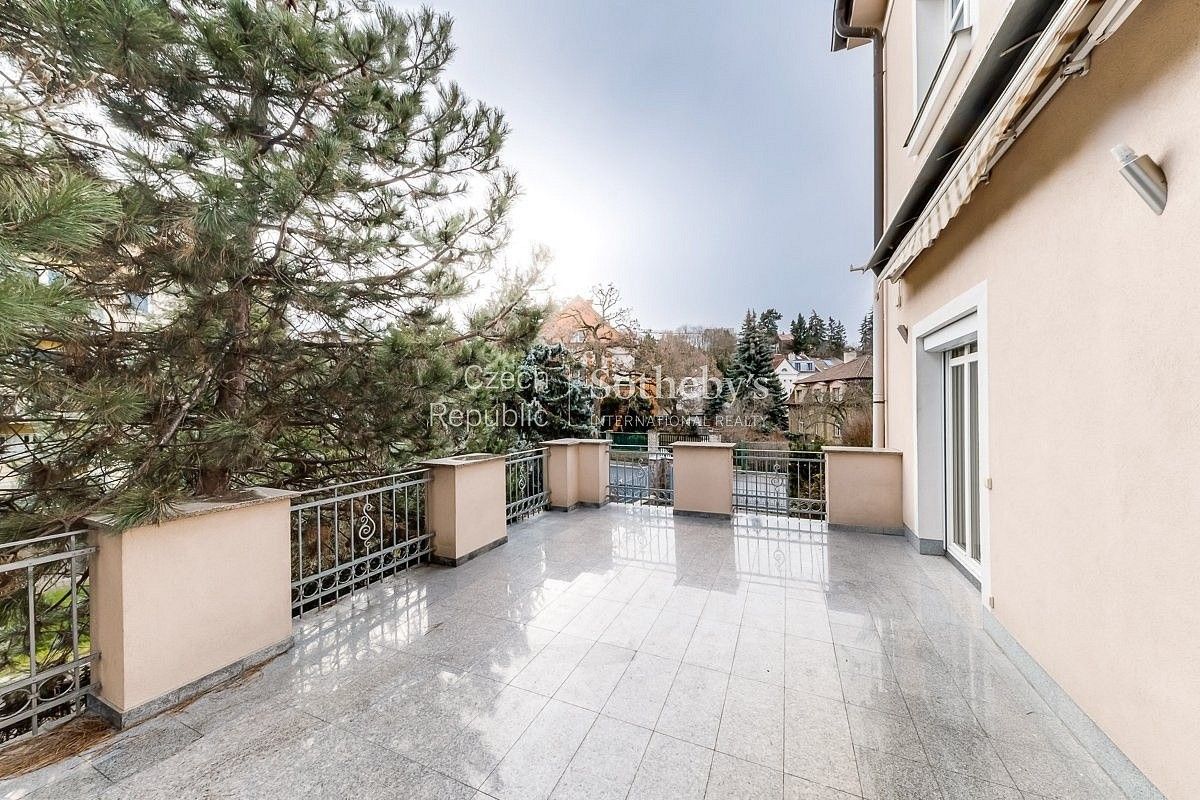 Rodinný dům · 560 m² · Praha - Smíchov, okres Praha 5, Hlavní město Praha - 4