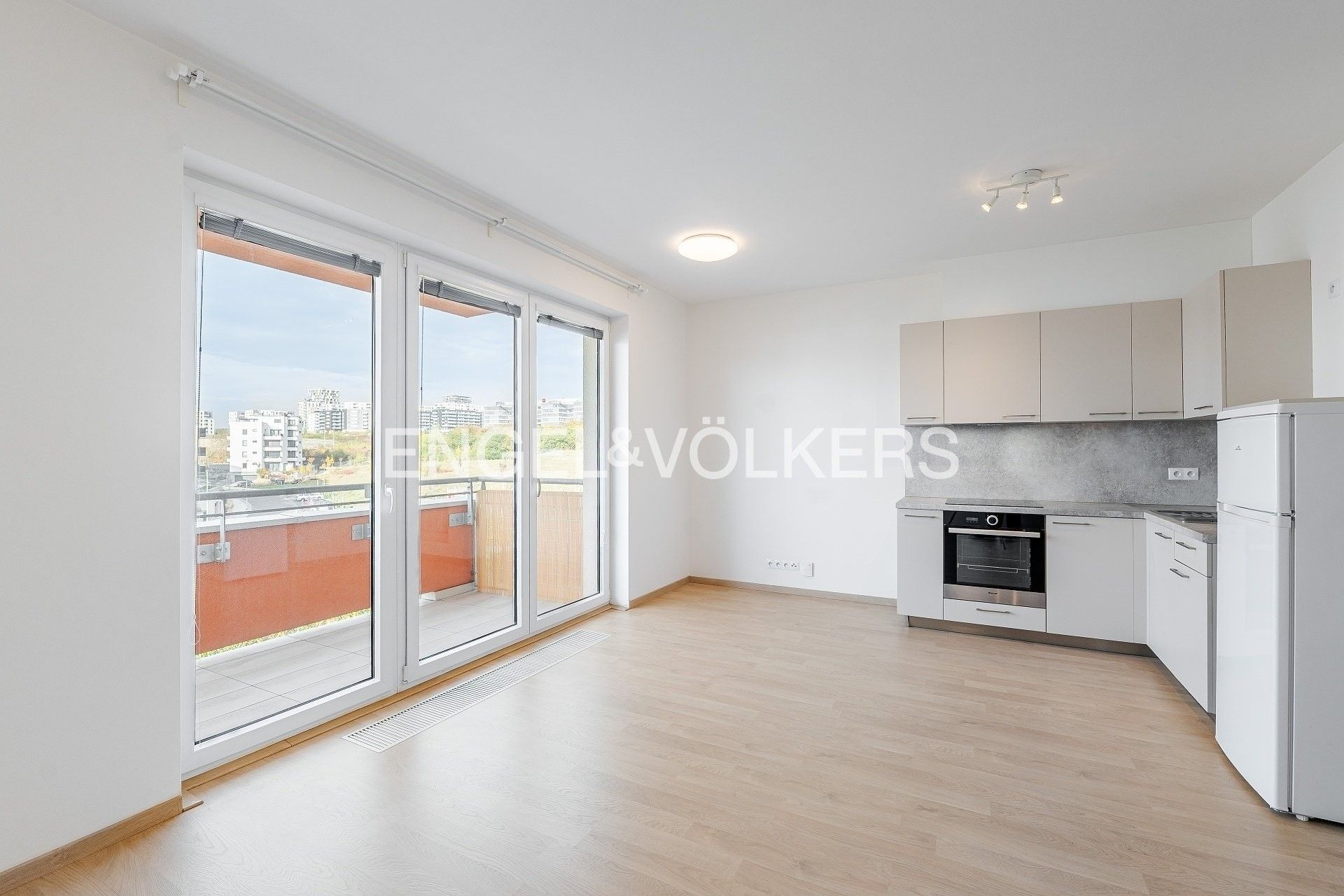 Pronájem byt 1+kk - Toufarova 3016, Praha Stodůlky, 39 m² - 5