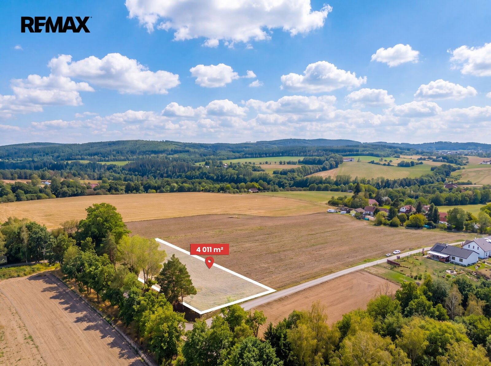 Pozemky pro bydlení, Chrášťany, 4 011 m² - 1