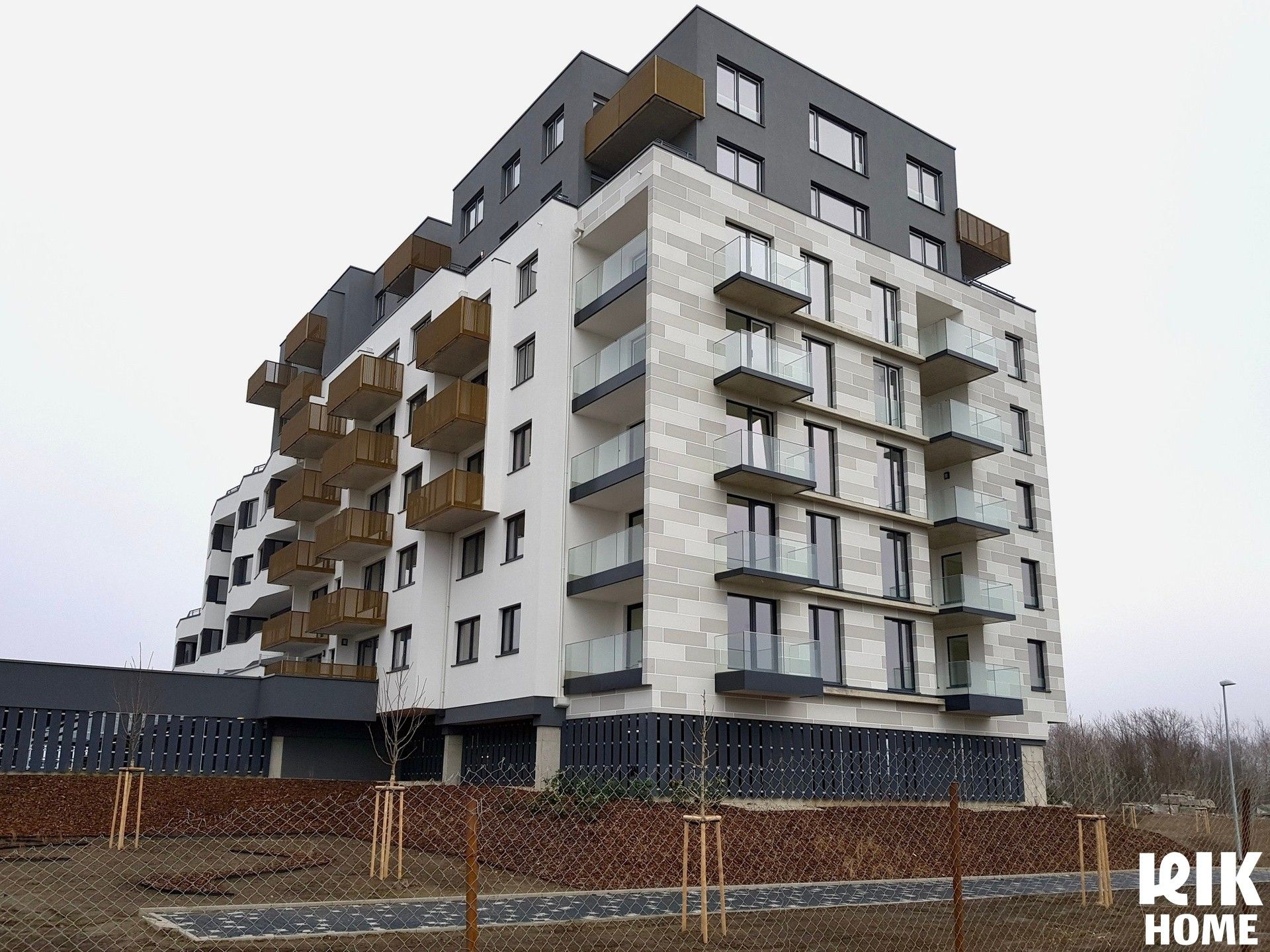 Pronájem byt 2+kk - Honzíkova, Praha, 54 m²