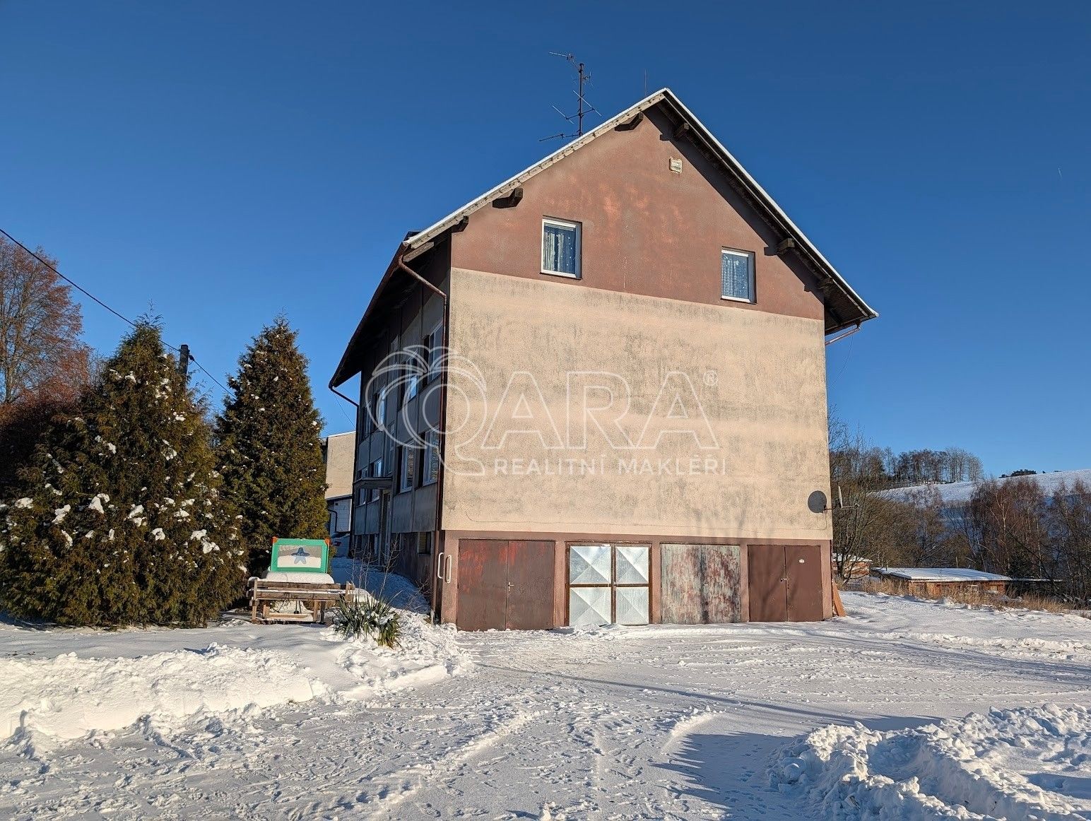 Garáže, Dolní Jamné, Bezvěrov, 15 m²