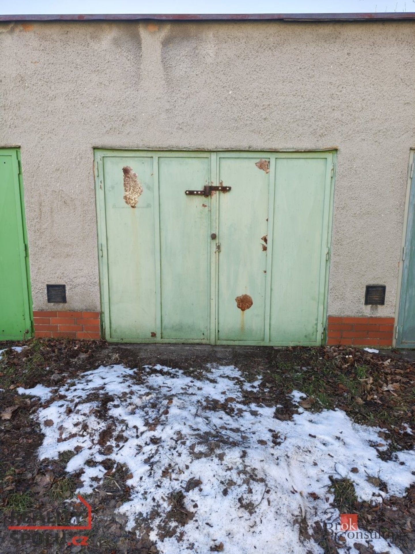 Garáže, Klatovská třída, Plzeň, 18 m²