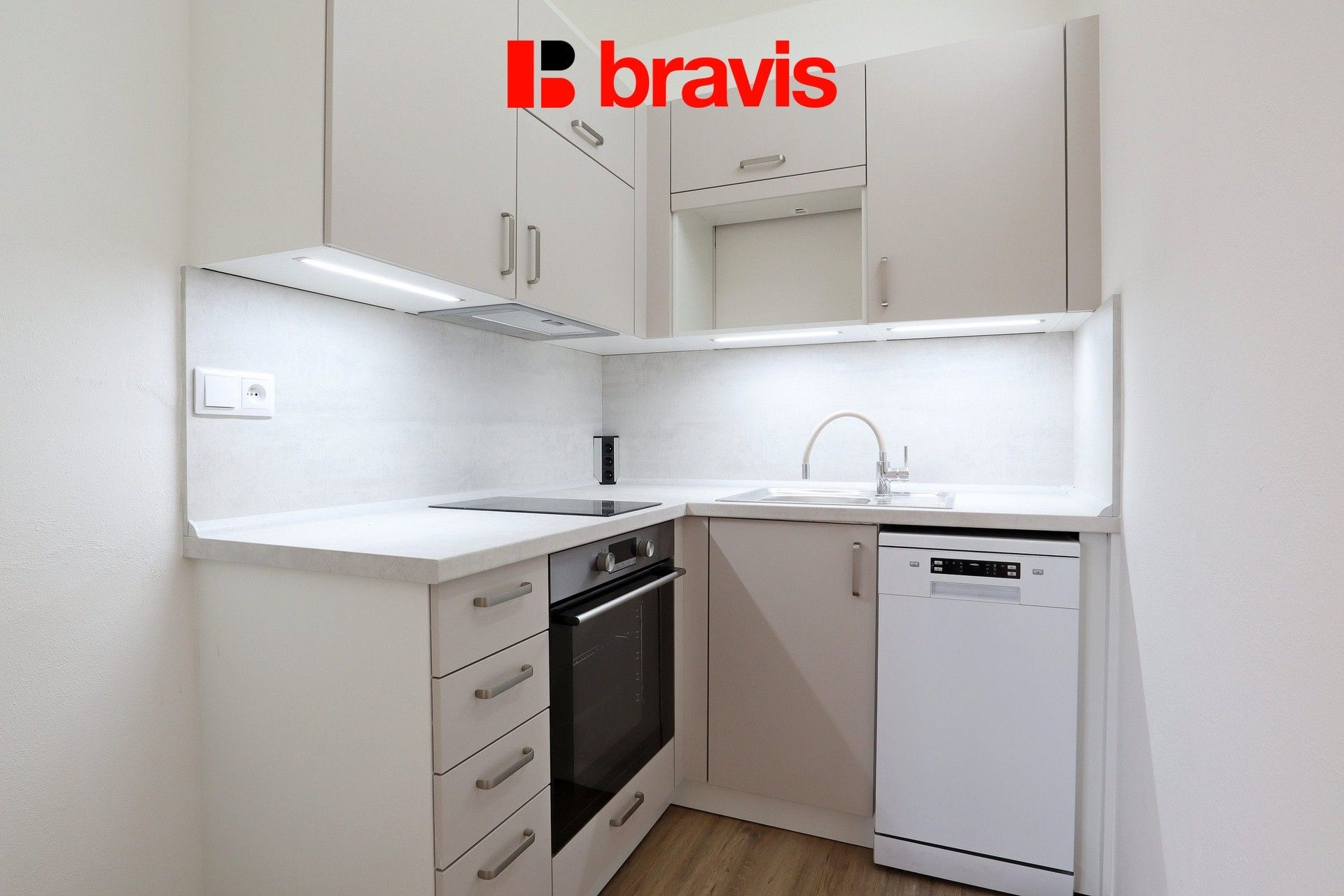 Pronájem byt 2+kk - Mikulovská 4060, Brno, 40 m²