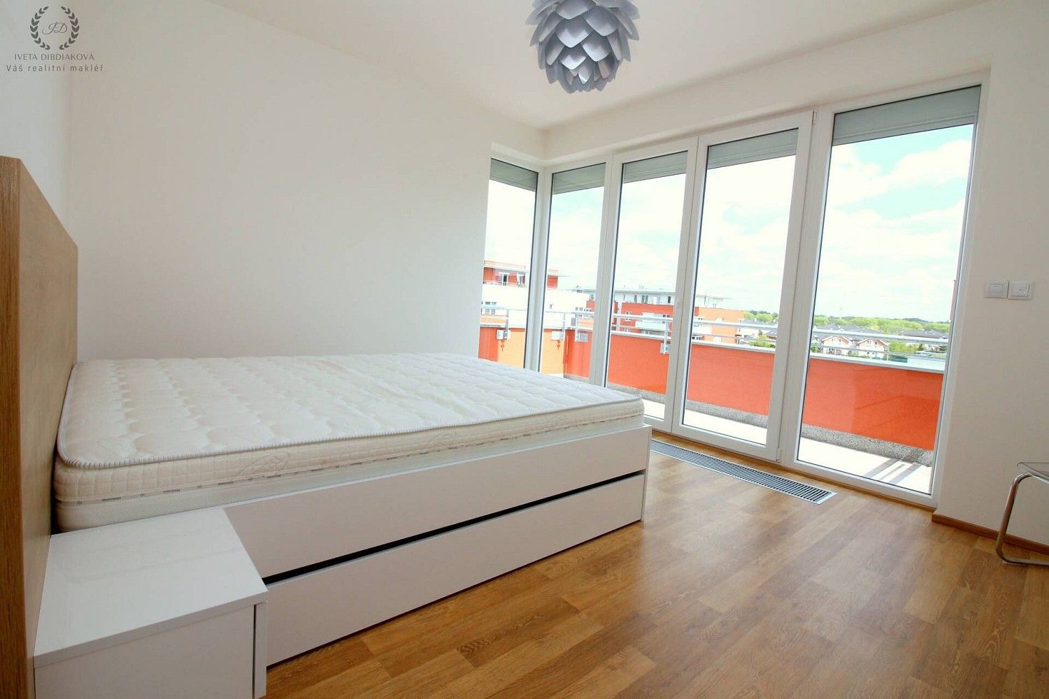 Pronájem byt 2+kk - Chorošová, Praha 10 - Pitkovice, 71 m² - 5