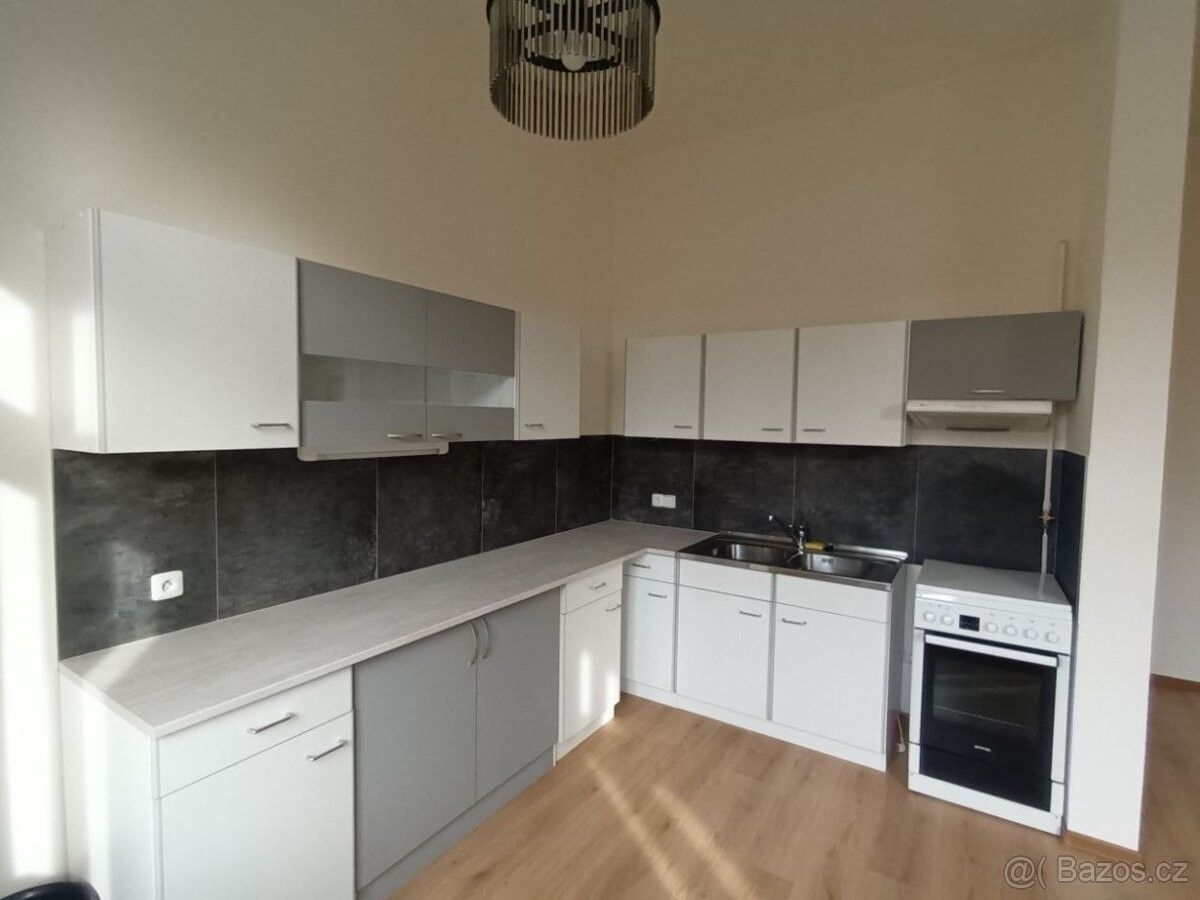 Pronájem byt - Teplice, 415 01