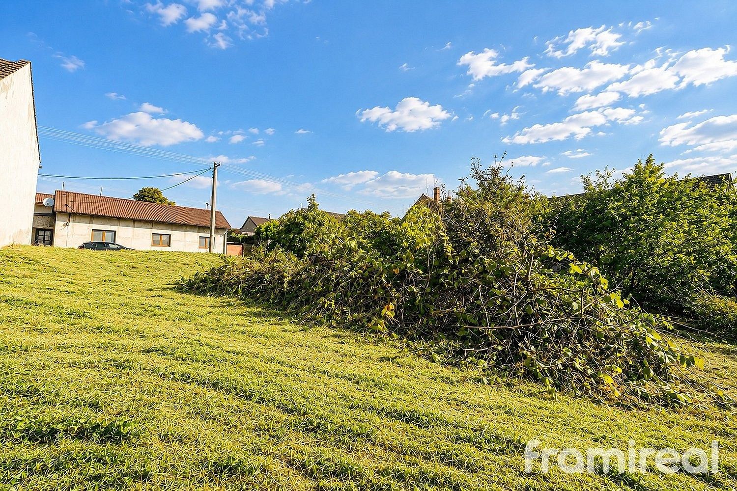 Pozemek pro bydlení · Dyjákovice, okres Znojmo - 3