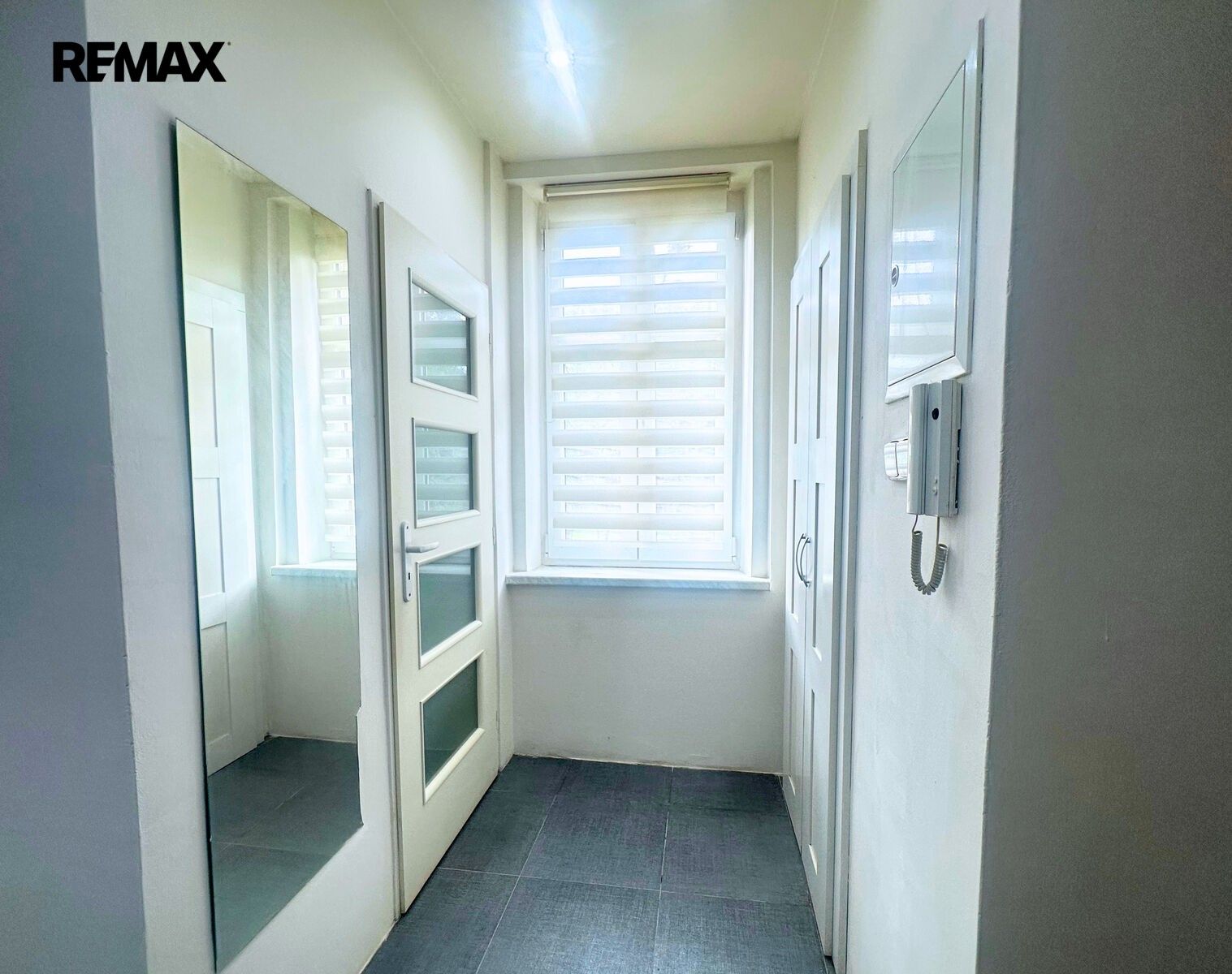 Pronájem byt 2+kk - Poděbradova 1118, Louny, 48 m² - 5