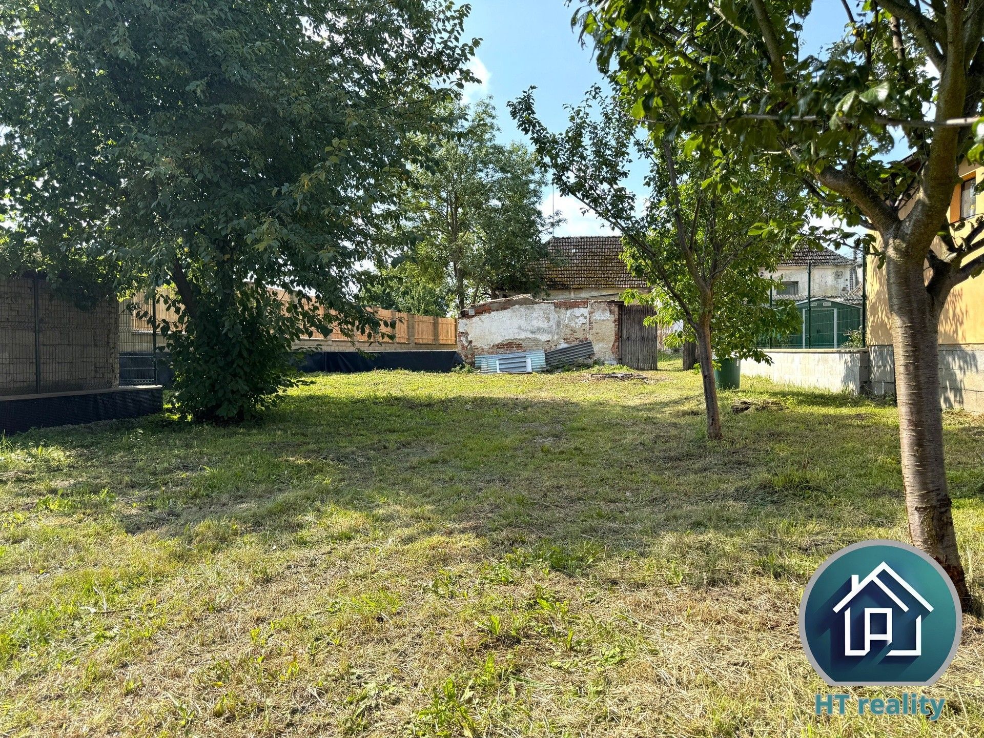 Pozemky pro bydlení, Školní, Lomnice nad Lužnicí