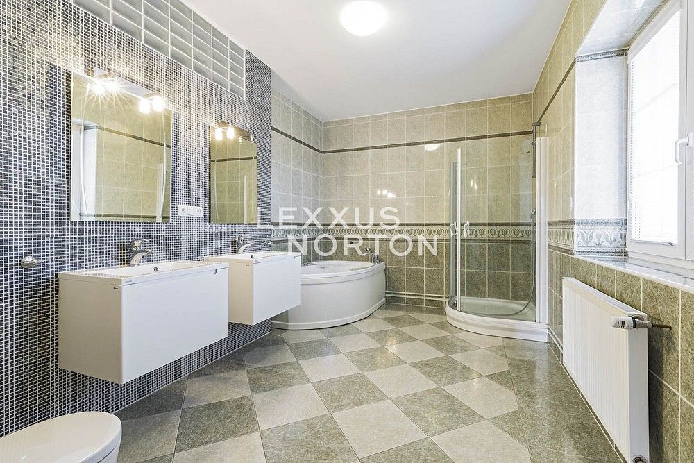 Rodinný dům · 610 m² · Průhonice, okres Praha-západ, Středočeský kraj - 4