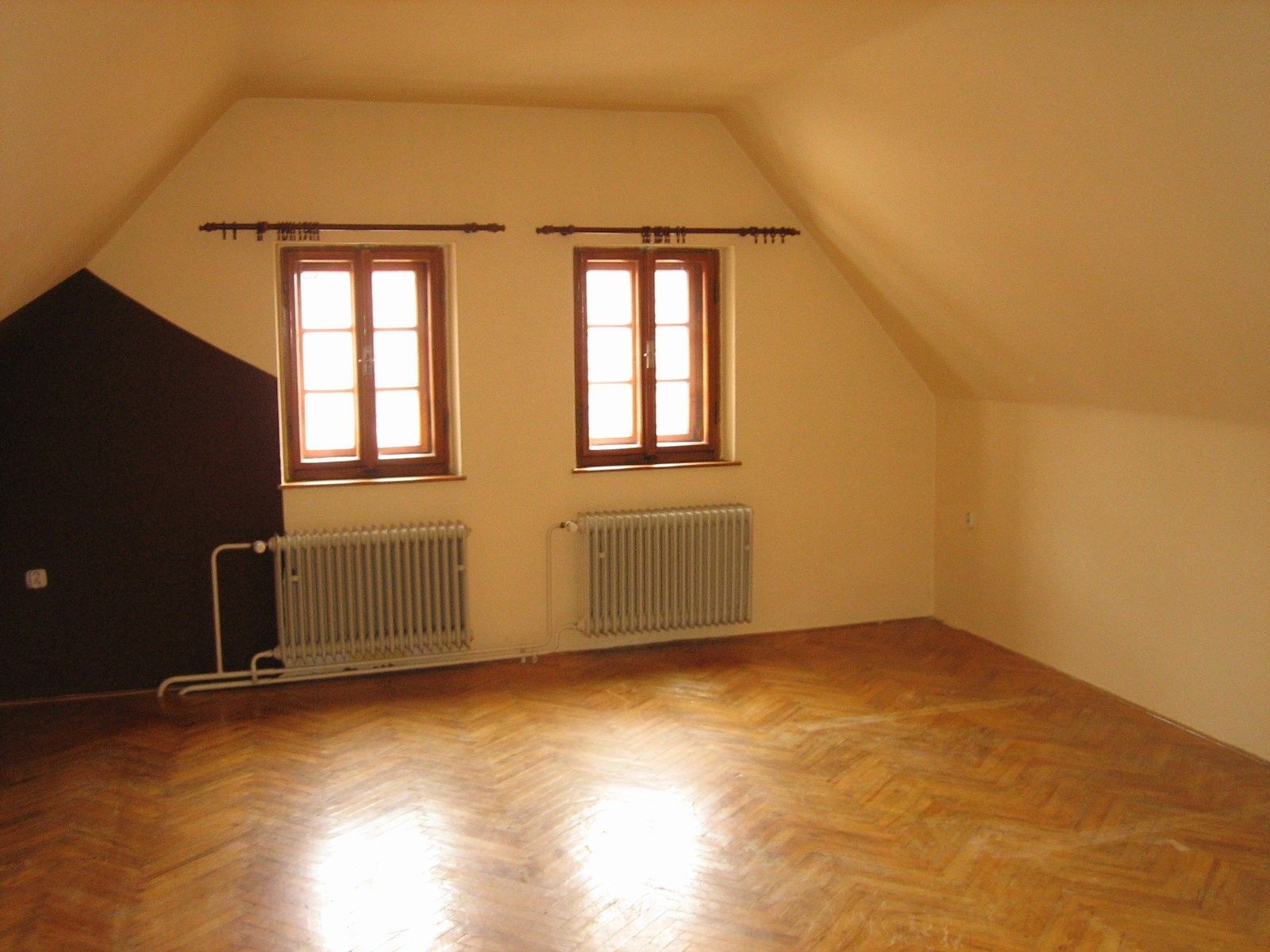Byt 1+1 · 57 m² · Tábor - 3