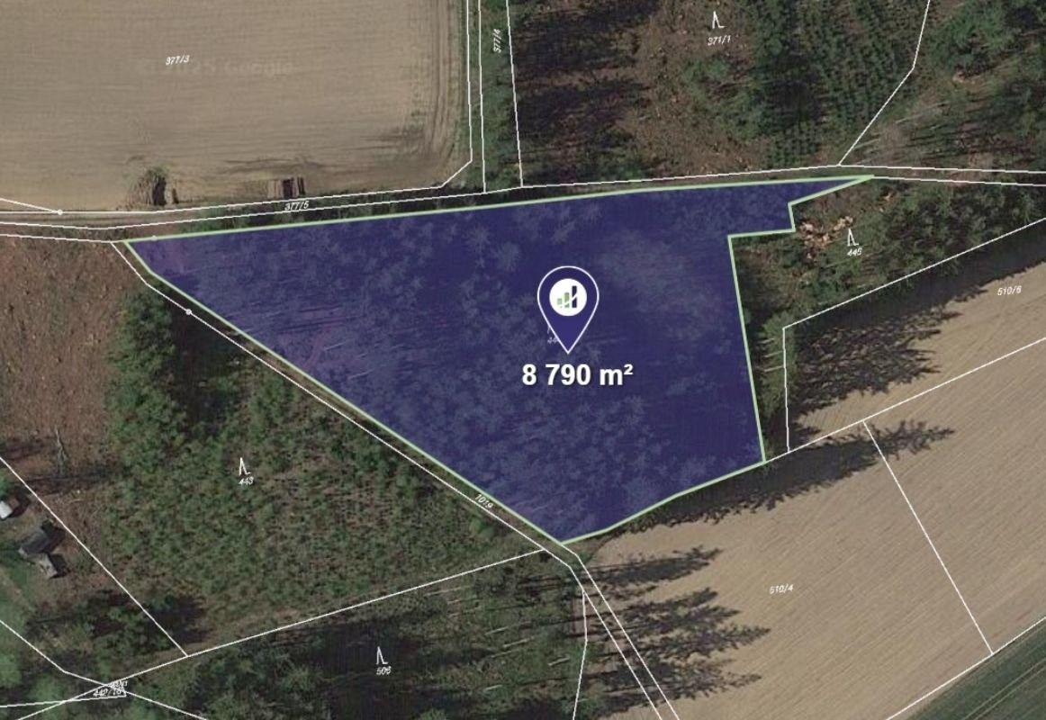 Lesy, Sázava, 8 790 m²