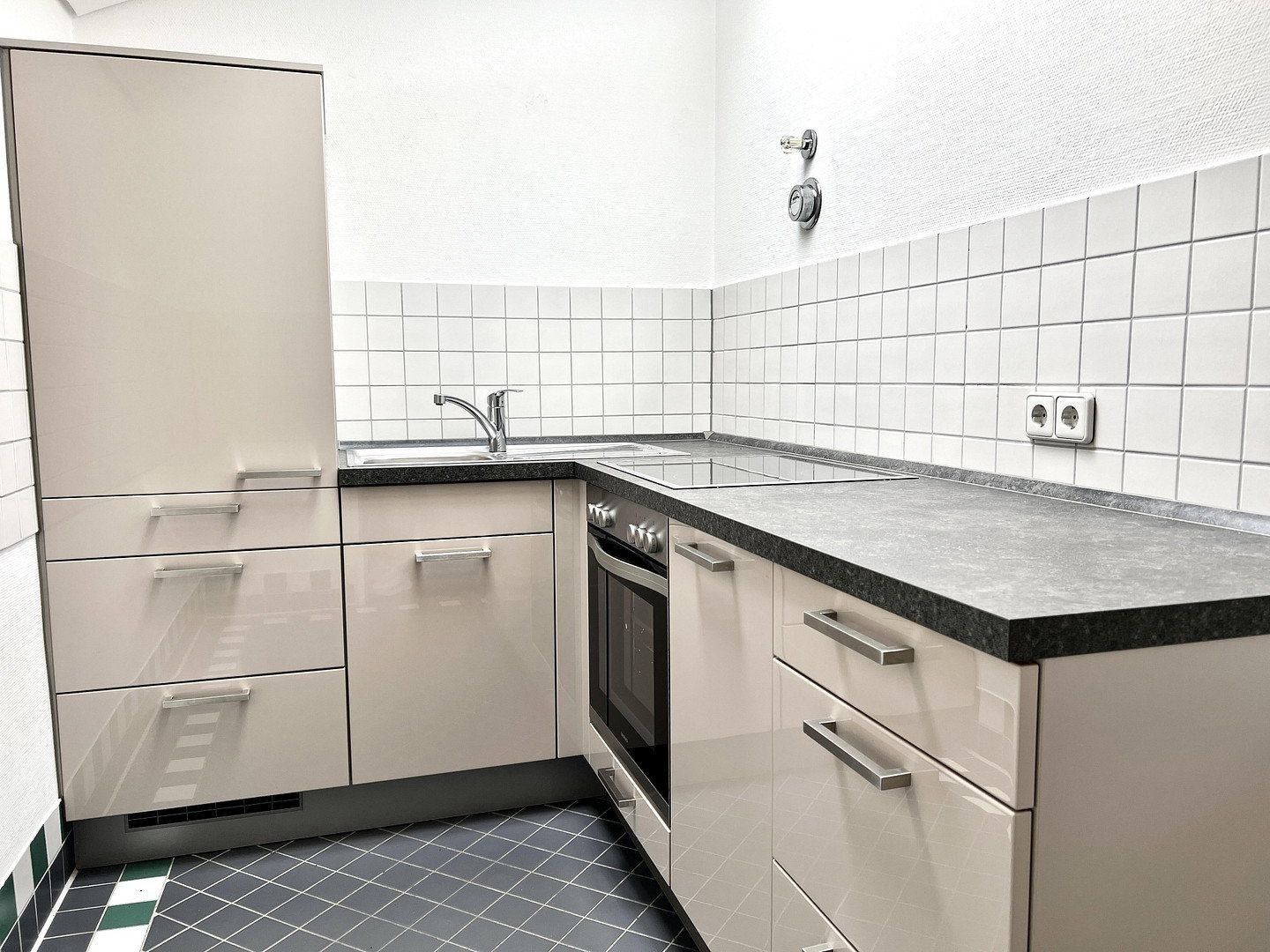 Pronájem kancelář - Nürnberger Str. 2a-4, , Hessen, 170 m² - 5