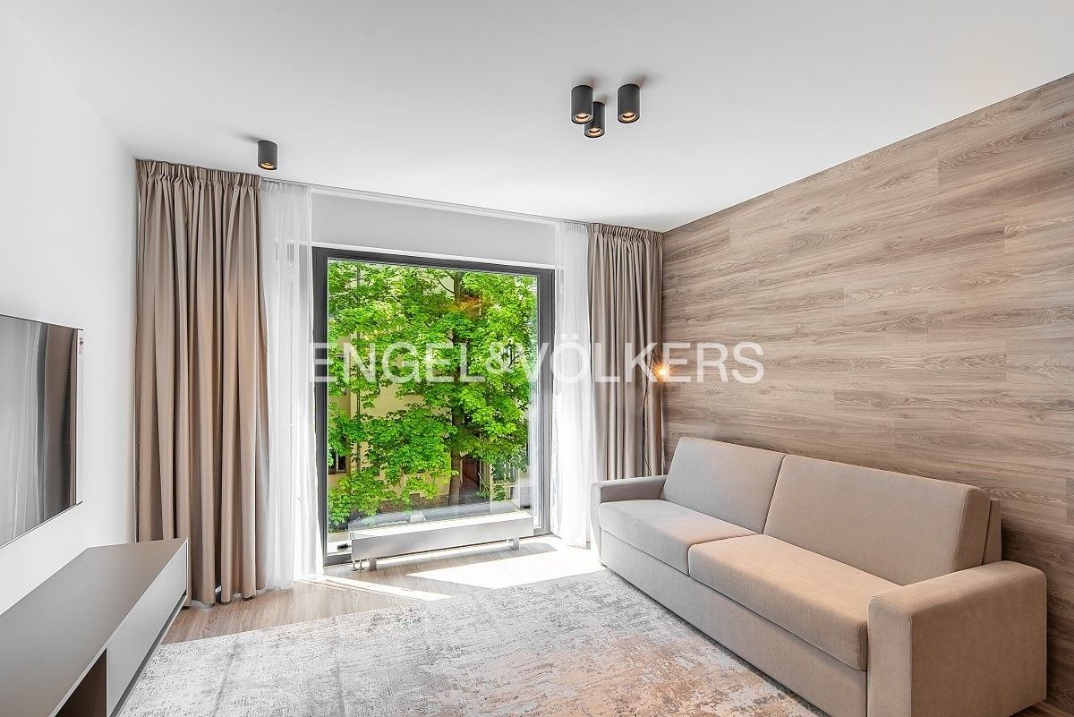 1+kk, Staropramenná 3361, Praha, 36 m²