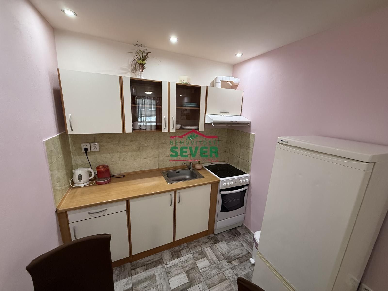 2+kk, K. J. Erbena, Most, 43 m² - 2