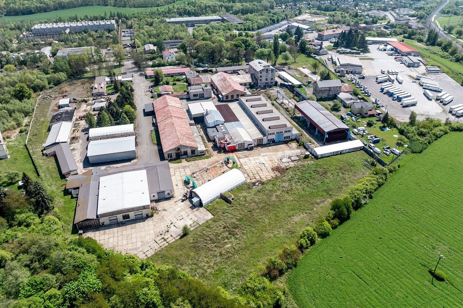 Sklady, Kadaň - Prunéřov, okres Chomutov, Ústecký kraj, 11 945 m² - 2