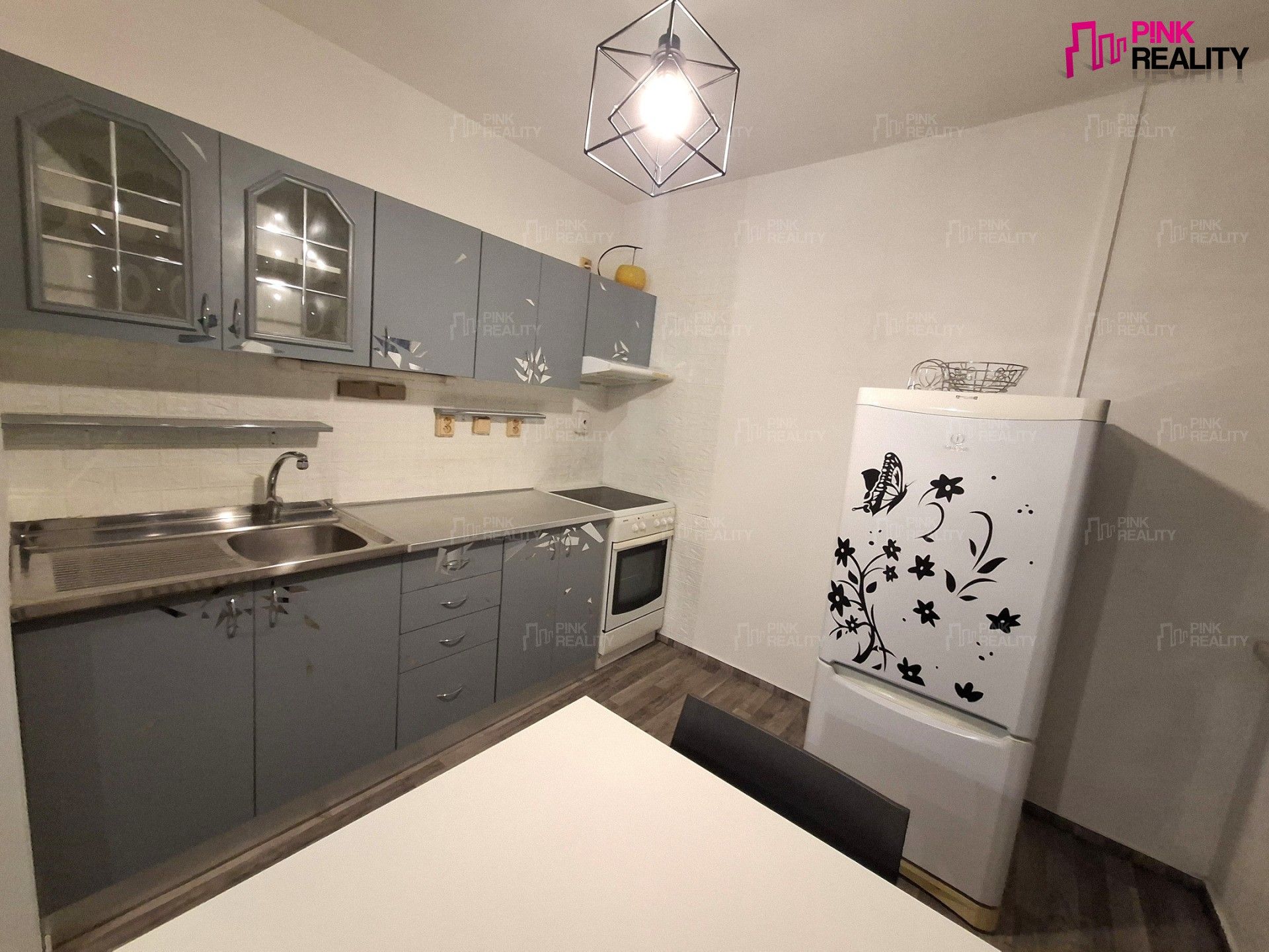 Pronájem byt 1+kk - Akademika Heyrovského, Hradec Králové, 28 m² - 5