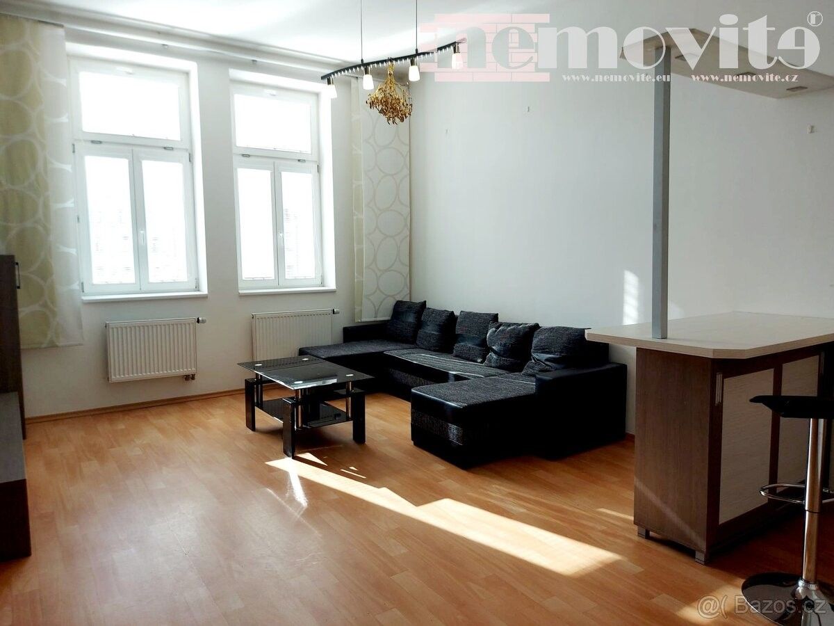 Pronájem byt 2+kk - Hradec Králové, 500 02, 55 m²