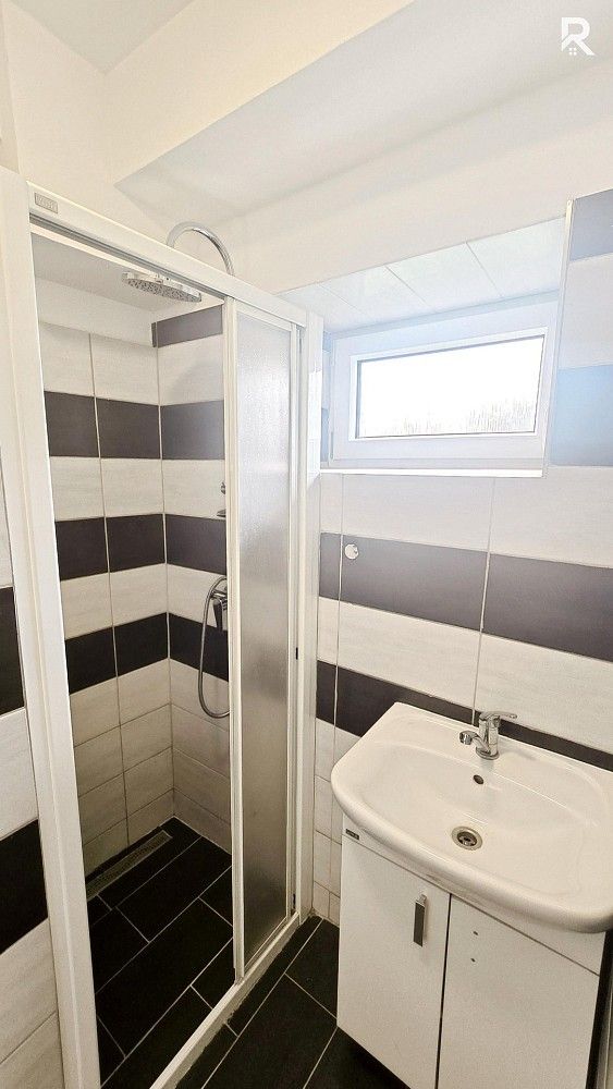 Pronájem byt 2+1 - Hostomice, okres Teplice, Ústecký kraj, 70 m² - 5