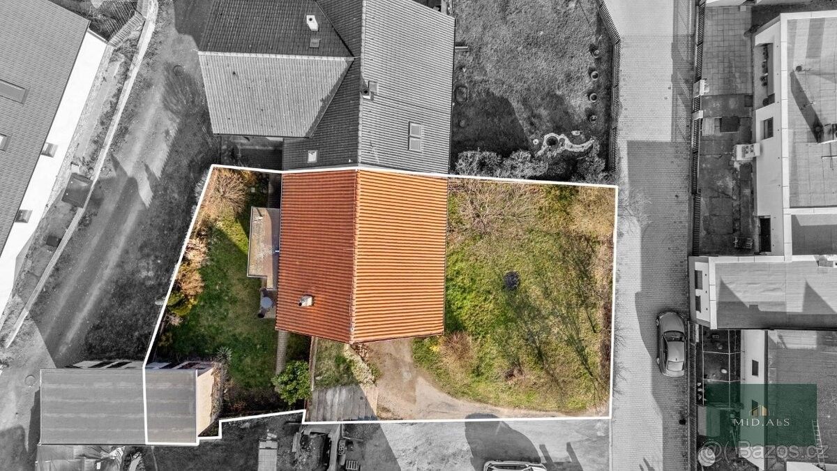 Prodej rodinný dům - Hořesedly, 270 04