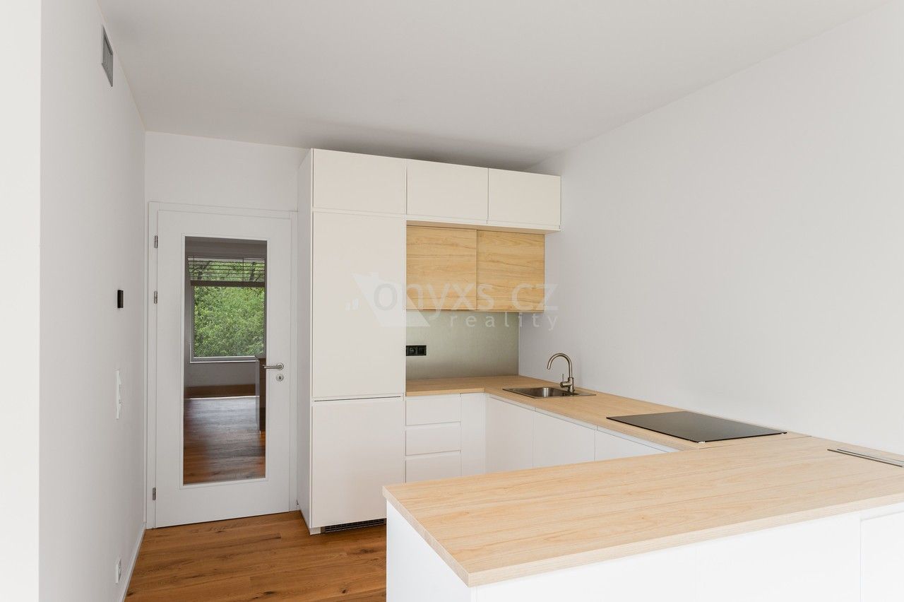 Byt 3+kk · 81 m² · U Komína,Radlice,Praha 5 - 4