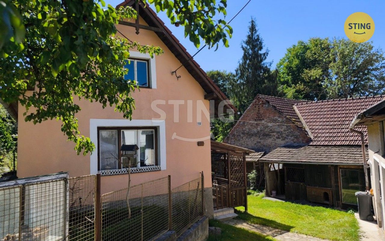 Rodinné domy, Horní Smrčné, 80 m²