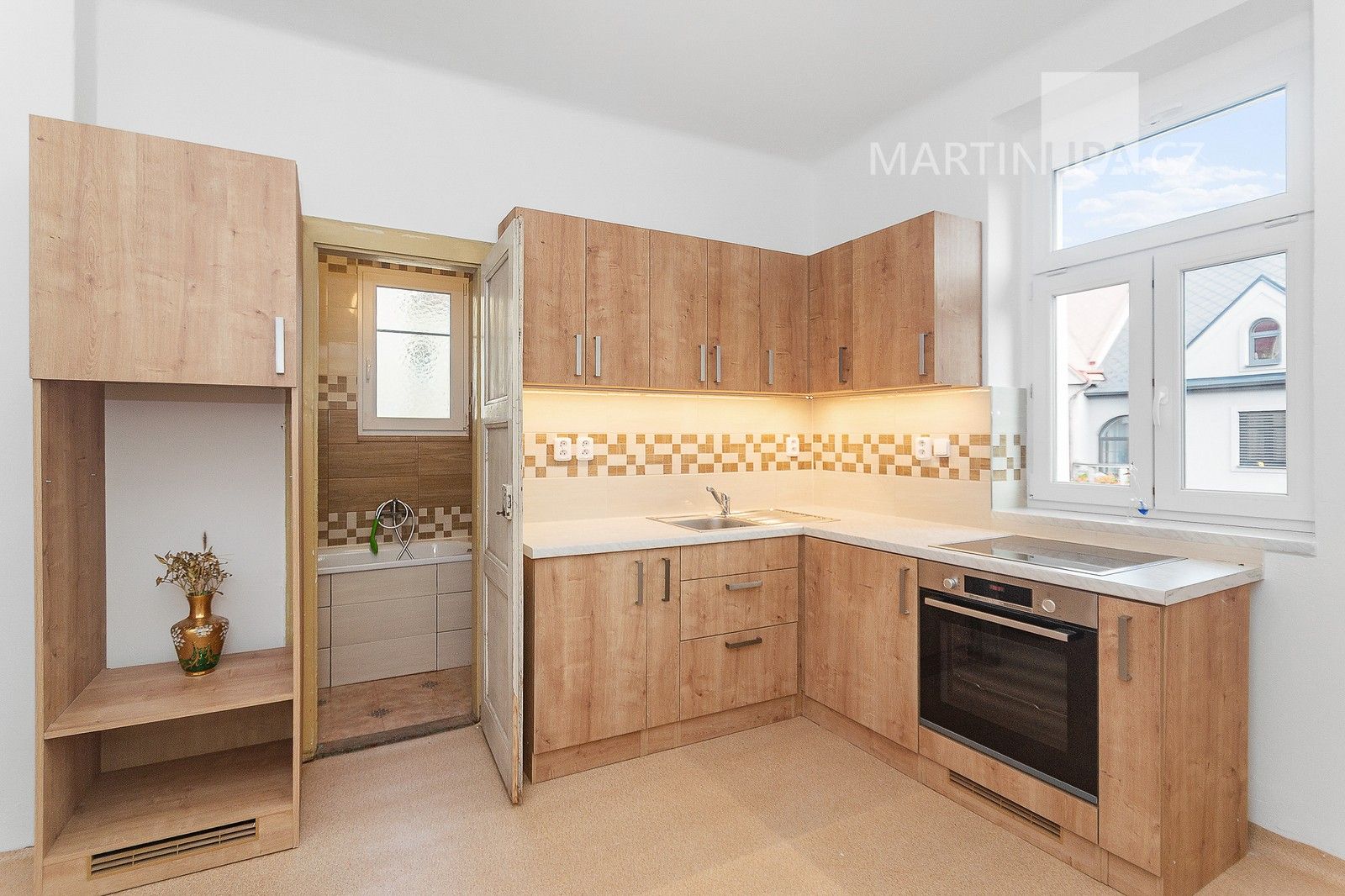 Prodej byt 2+1 - Vykáňská 726, Praha, 58 m²