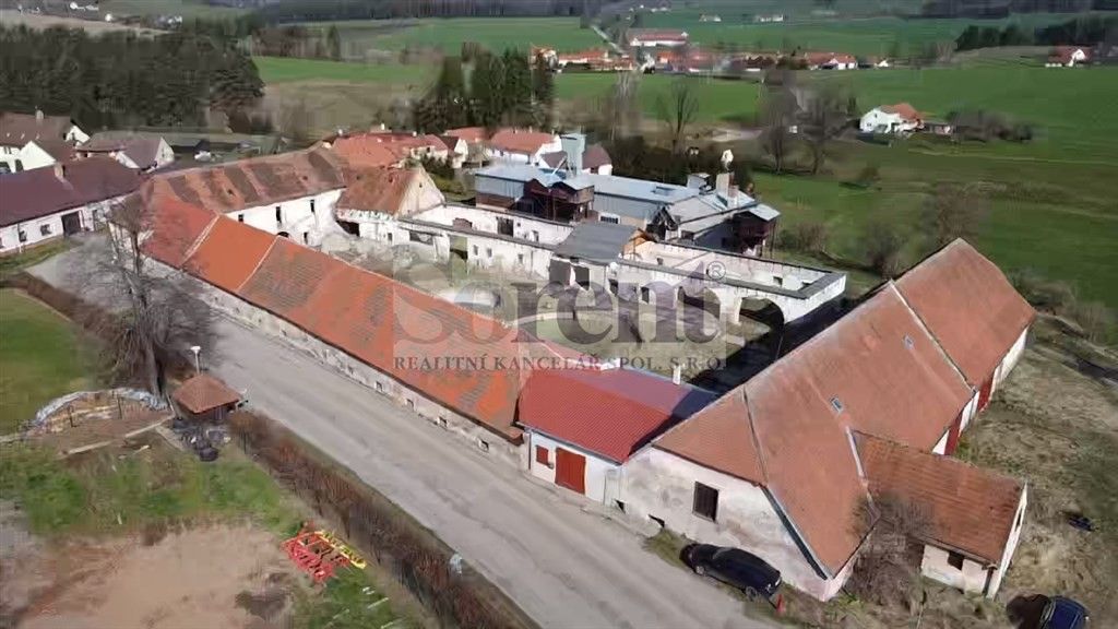 Prodej zemědělská usedlost - Chlumeček, Křemže, 2 600 m²