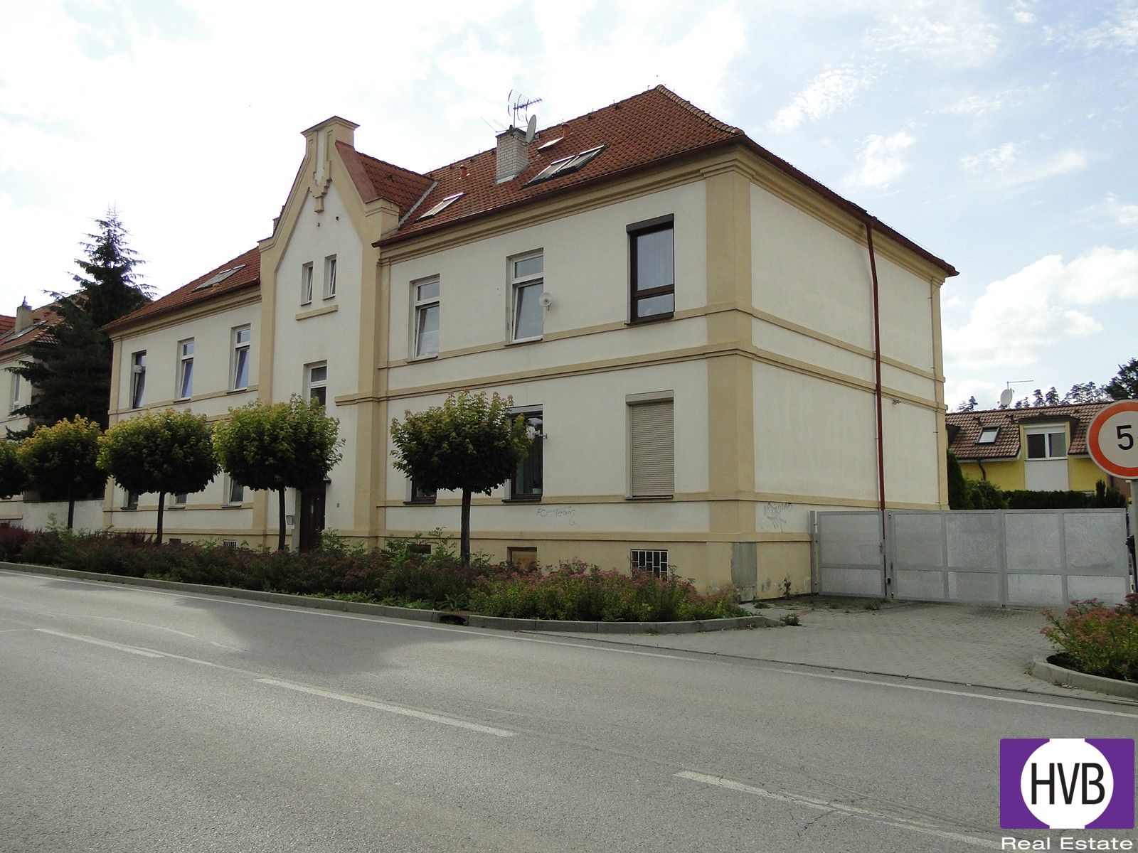 2+1, Počaply, Králův Dvůr, 64 m²