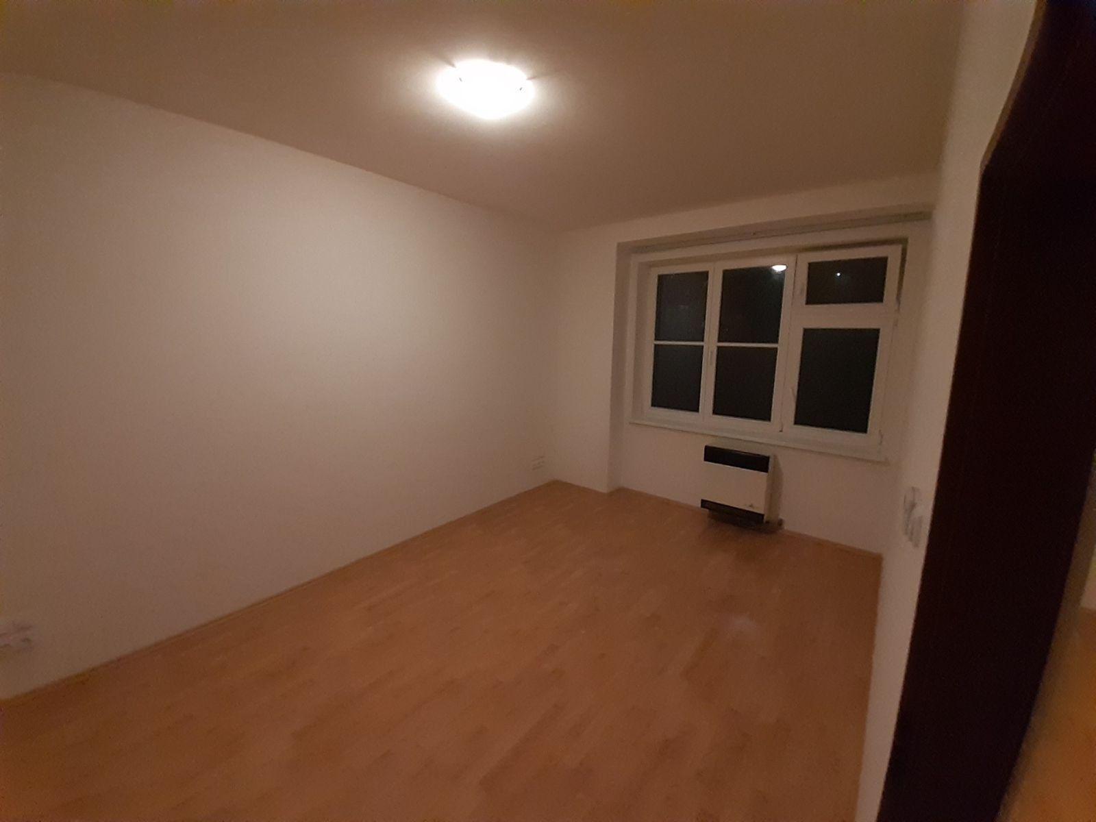 Pronájem byt 2+kk - Slávy Horníka, Praha - Košíře, 43 m² - 5