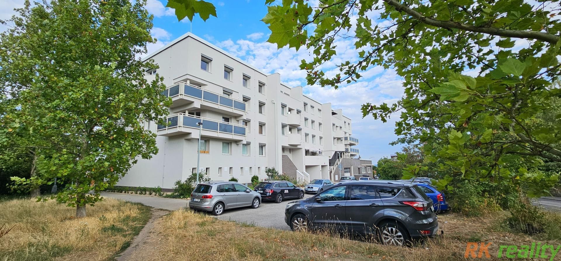 3+1, Kříženeckého náměstí, Praha, 147 m² - 1