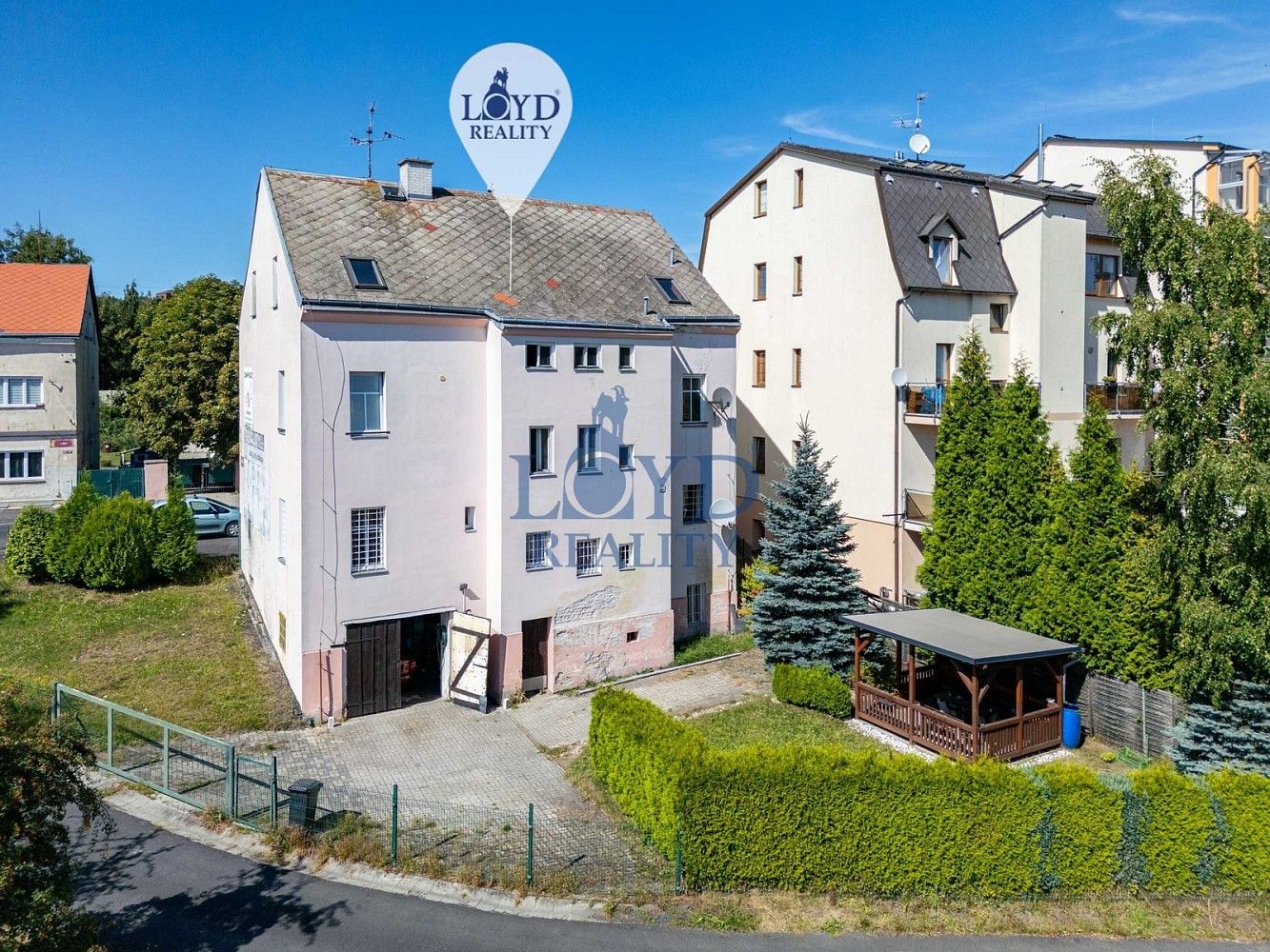 Prodej činžovní dům - U Trati, Karlovy Vary - Bohatice, 374 m² - 2