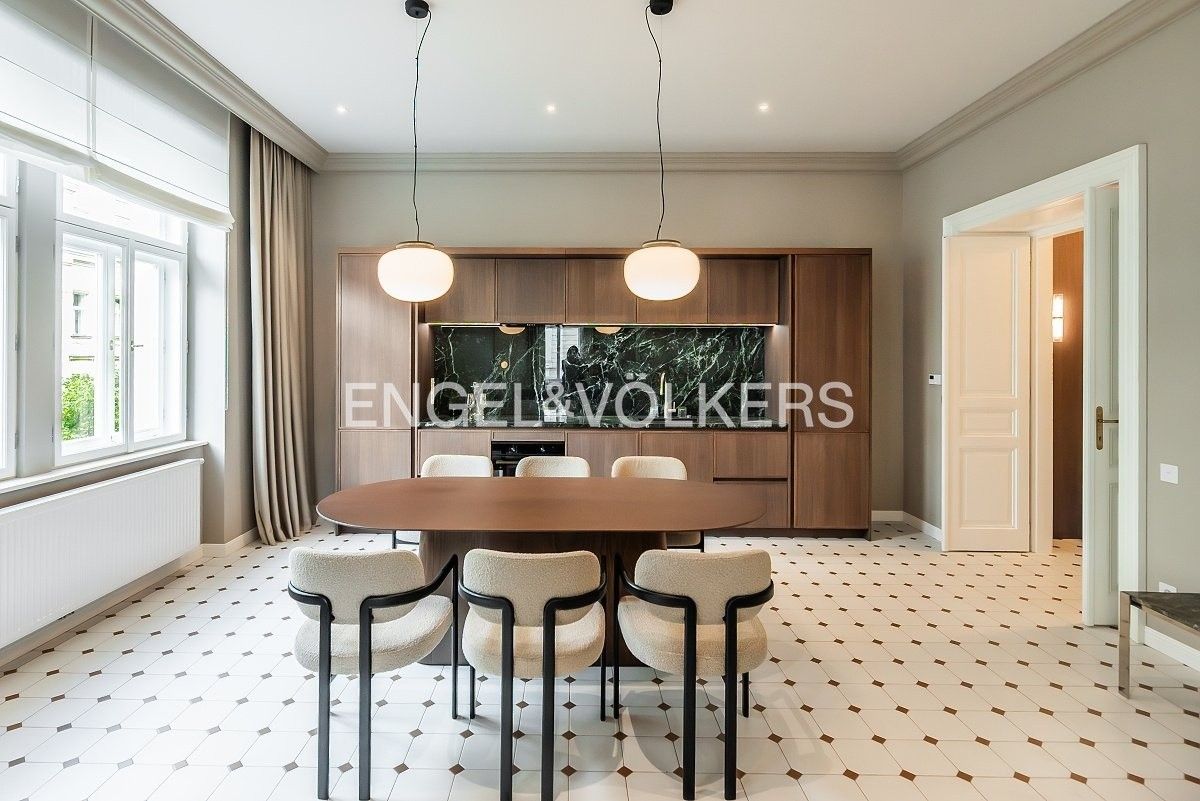 3+1, Římská 1240, Praha Vinohrady, 115 m² - 2