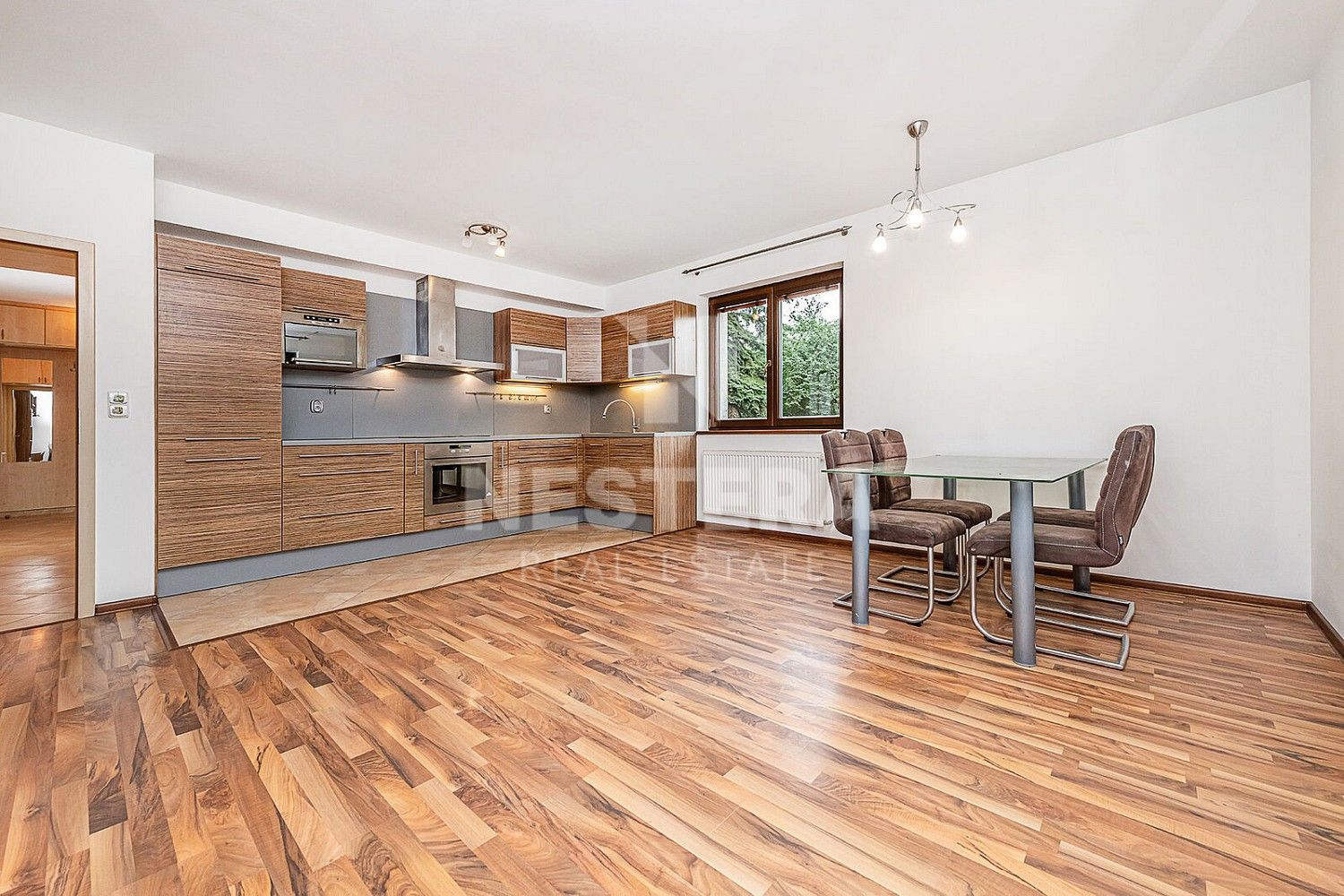 Byt 3+kk · 77 m² · Nad mlýnským potokem, Praha 10 - Dubeč - 4