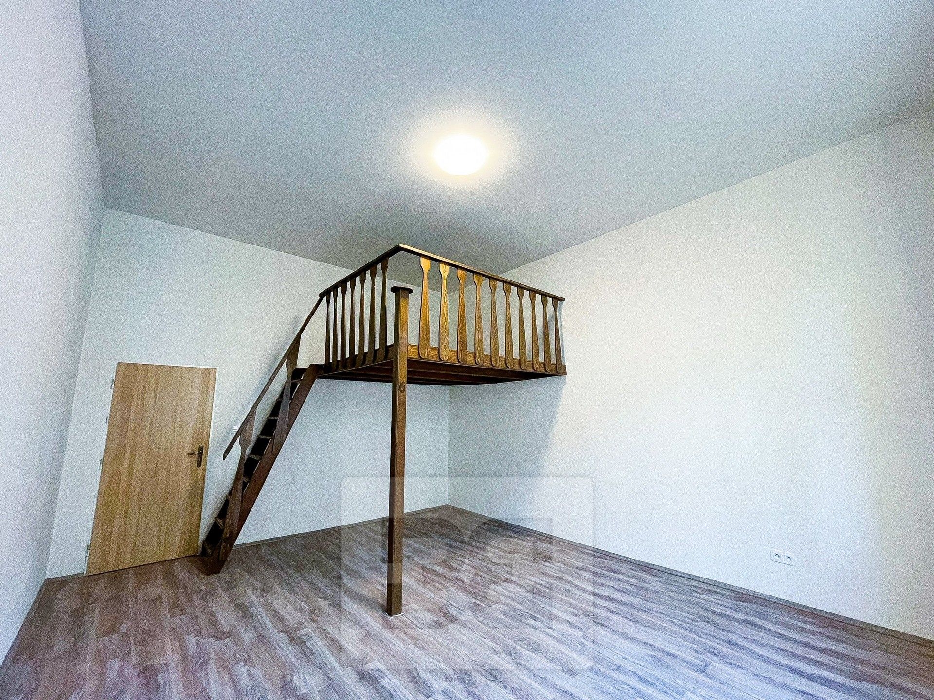 1+1, Koptova, Karlovy Vary, 55 m²