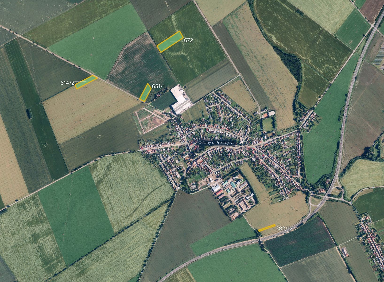 Zemědělský pozemek, 9 890 m²